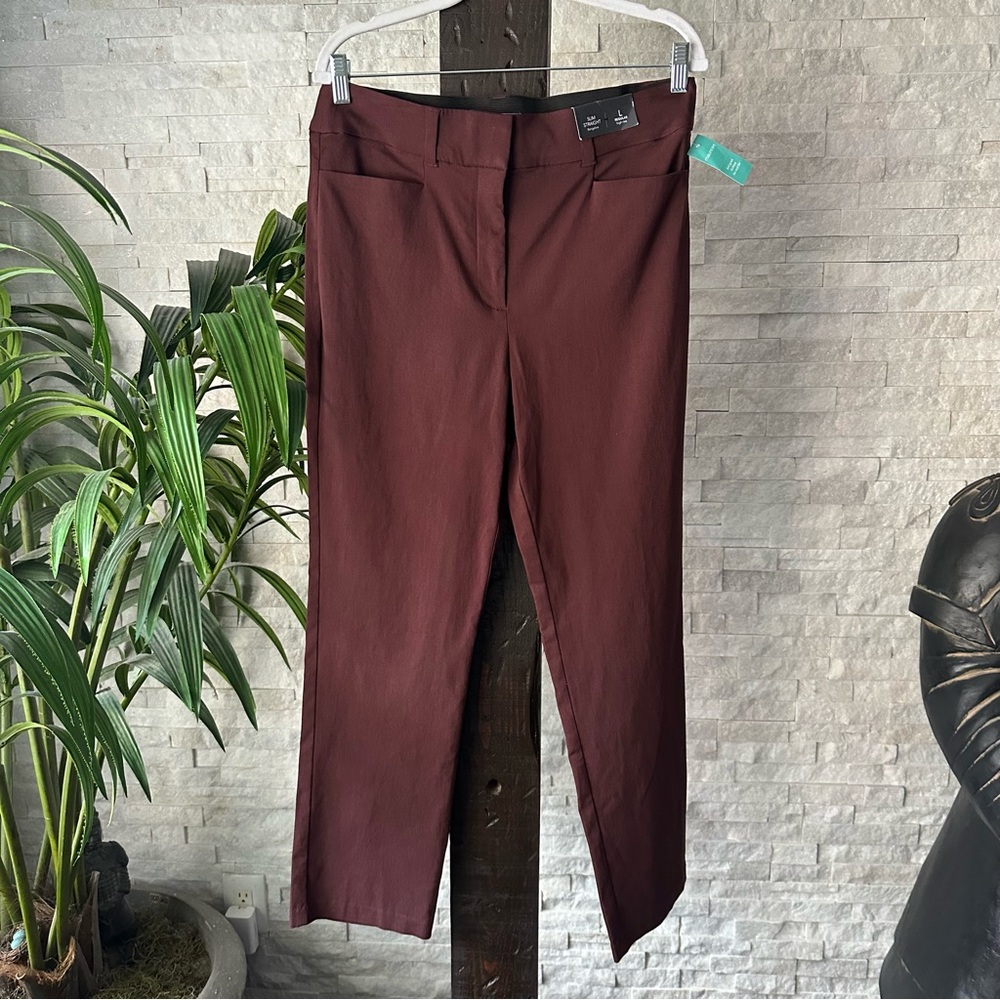Maurice’s Burgundy Brick Red Slim Straight Pants Size Large New with Tags